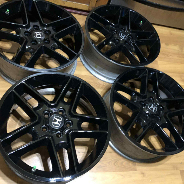 4 MAGS NOIR POUR HONDA dans Pneus et jantes  à Laval/Rive Nord