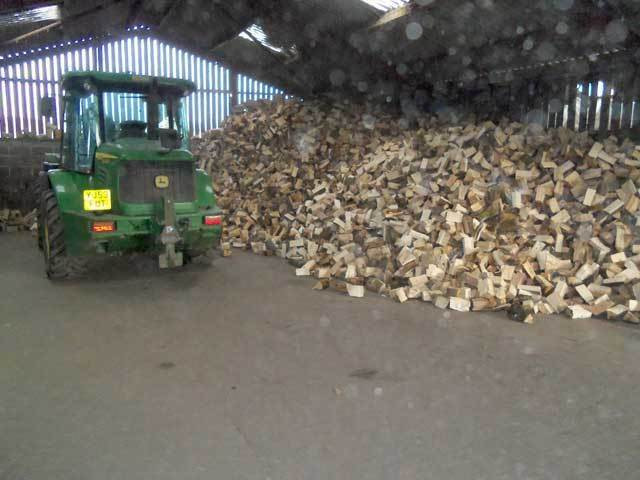 Double Double Tripple Hardwood Bushcord Firewood Sale Delivery in Fireplace & Firewood in Barrie - Image 2