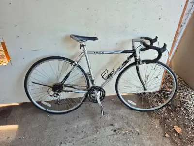 Louis Garneau LG 2.1 roady bicycle, View more