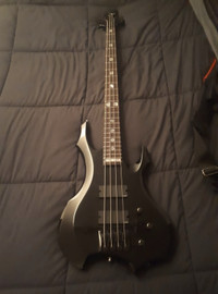 Basse LTD/ESP TA-600 signature Tom Araya