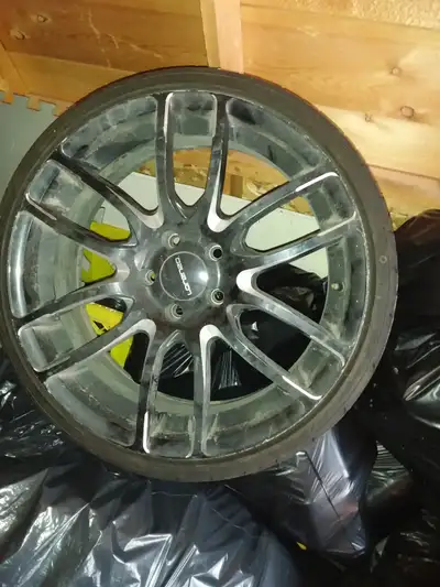 Almost brand new just a little dirty 235/30R20 Was on a bmw will fit on some honda's and others spor...
