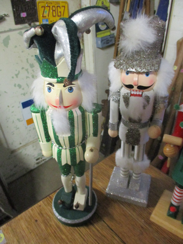 1980s ALL WOOD NUTCRACKER FIGURES $30. EA. VINTAGE XMAS DECOR in Holiday, Event & Seasonal in Winnipeg - Image 2