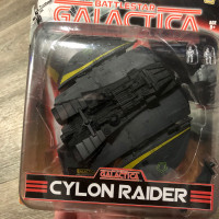 Battlestar Galactica - Cylon Raider ( Stealth Raider )