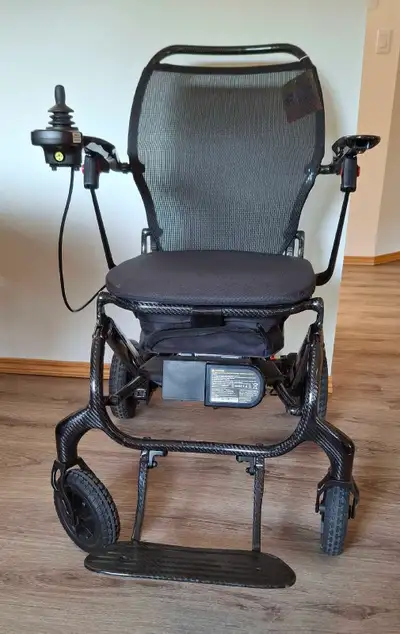 Quickie Q50 R Carbon electric wheelchair , View more