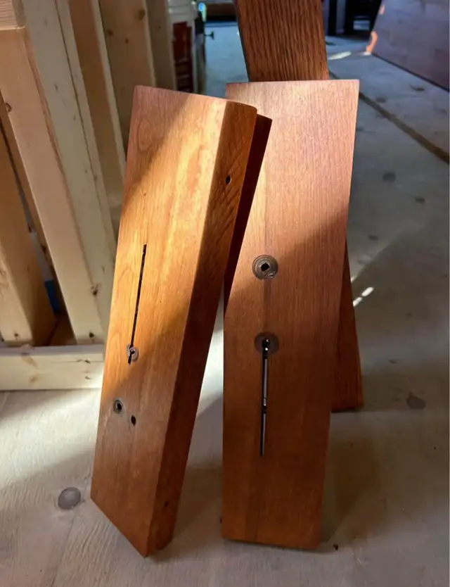 Tête de lit double en chêne in Beds & Mattresses in Trois-Rivières - Image 5