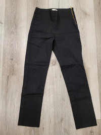 Black Ankle Pants with Side Zipper size 6