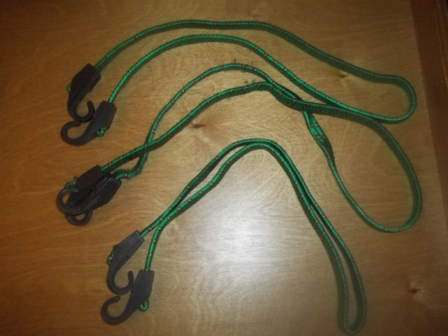 7  tendeurs élastiques avec crochets + 2 cordes dans Autre  à Ville de Montréal - Image 4