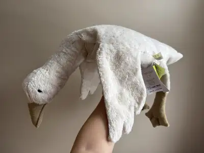 New with tag. My guys prefer all of their smaller ones. Located in Tillsonburg