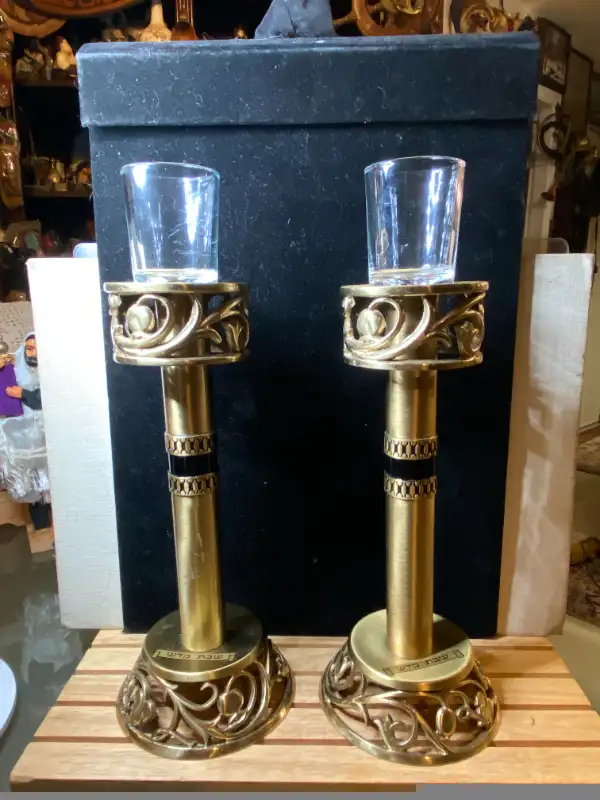 Vtg. Pair of Oppenheim Brass/Bronze Shabbat/Jewish Grape/Pom. Ca in Arts & Collectibles in Vancouver - Image 6