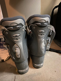 Women ski boots