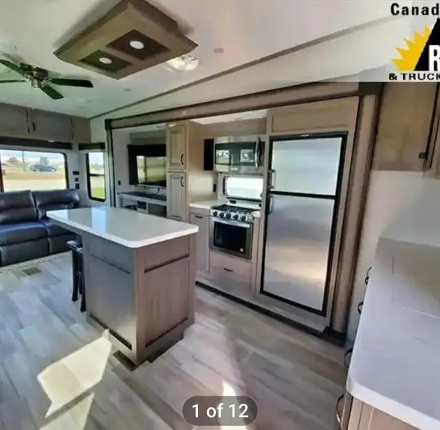 2022 Coachmen Chaparral 360 IBL in Travel Trailers & Campers in Regina - Image 3