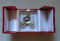 Vintage Sterling Silver Sombrero Mexican Hat Pendant & Earrings