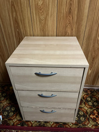 Modern small Cabinet with 3 drawers on wheels