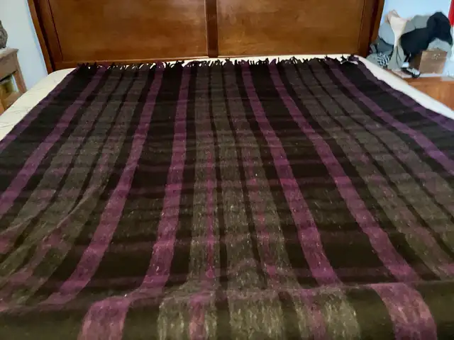 Safdie & Co. Blanket