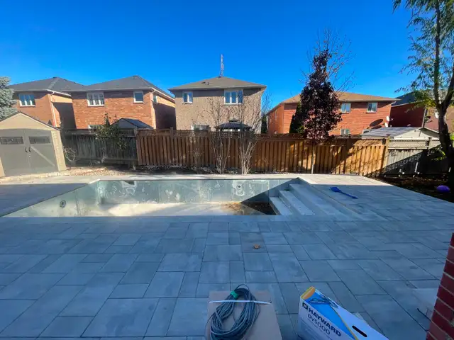 CONCRETE AND INTERLOCK LANDSCAPING in Construction & Trades in Hamilton - Image 3