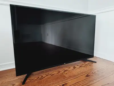 LG 50" 4K UHD Smart LED TV - 50UH5500, View more