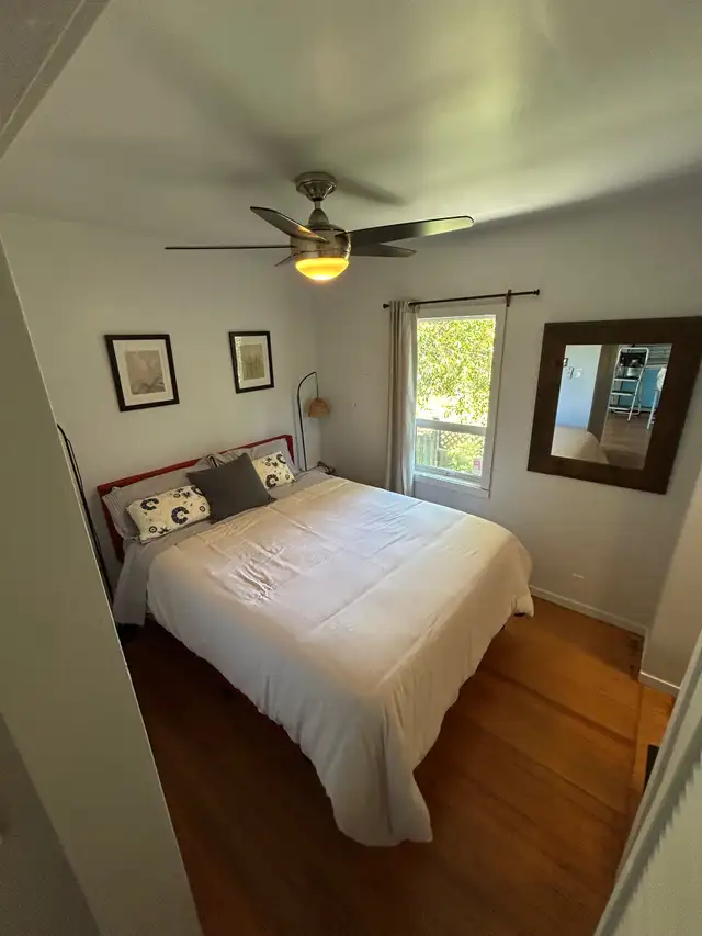 Fairfield Cottage Fully Furnished/All Utilities Included in British Columbia in Canada - Image 6