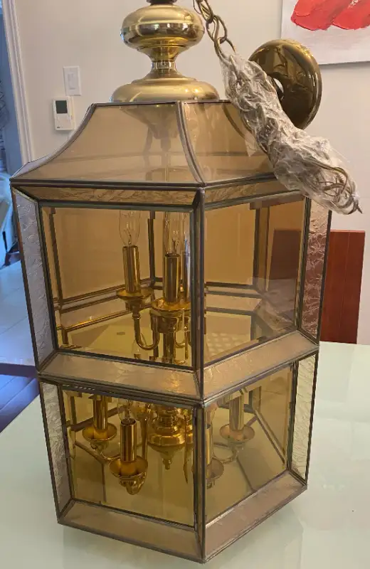 Unique Vintage Pendant Chandelier in Indoor Lighting & Fans in Markham / York Region - Image 2