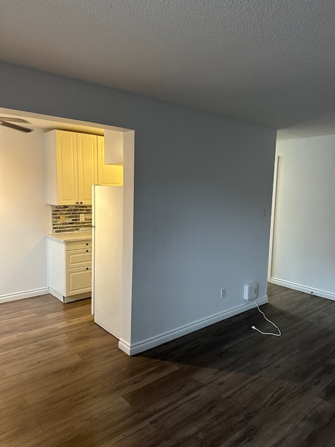 Large 2 BDRM in Old Strathcona! Renovated, Excellent Location!!