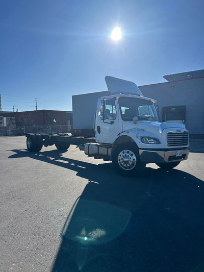  2013 Freightliner M2