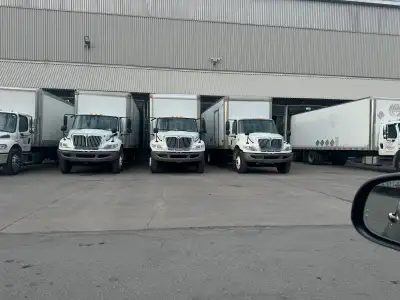 Weekend transport service available at any hour. 24&26 foot trucks equipped with hydrolic tailgates...