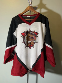 BULLDOGS HOCKEY JERSEY SIZE XL 