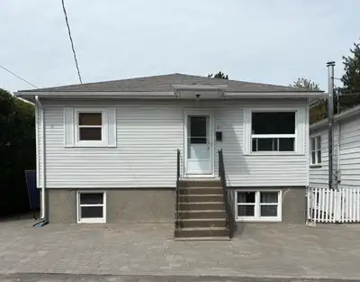 3 bedroom main floor unit available for rent!