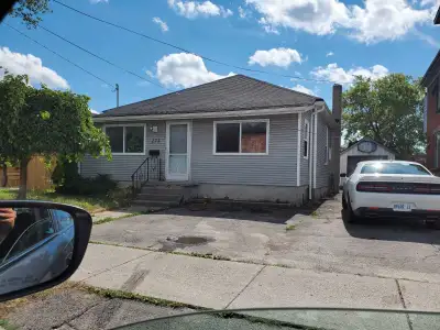 Furnished room for rent  close to downtown london