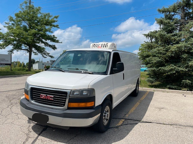 2016 GMC Savana 3500 cargo van with reefer unit in Cars & Trucks in Oakville / Halton Region