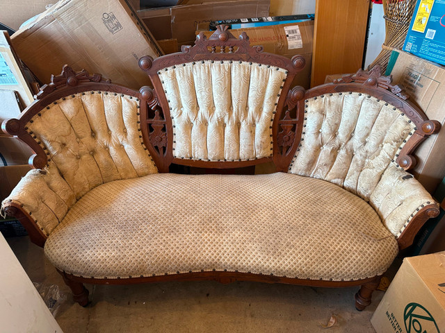 Antique Furniture Set in Multi-item in Hamilton