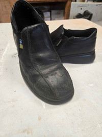 Mellowwalk CSA safety shoes size 9.5