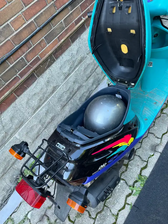 Honda Dio SR SK50M Limited Edition in Scooters & Pocket Bikes in City of Toronto - Image 7