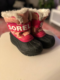 10t Sorel boots 