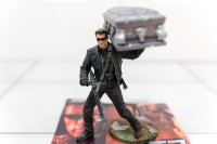Terminator 3 Rise Of The Machines T-850 Figurine Coffin Set