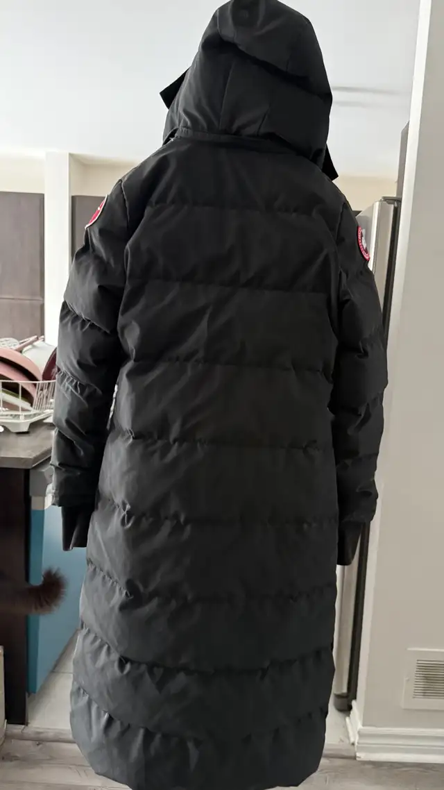 Canada Goose Mystique Parka in Women's - Tops & Outerwear in Ottawa - Image 4