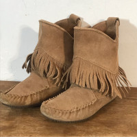 Manitobah mukluks leather boots (femme)
