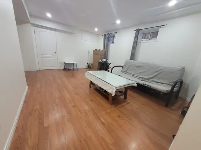 Room For Rent in Mississauga in Room Rentals & Roommates in Mississauga / Peel Region - Image 7