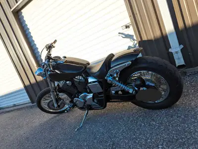 I’m selling my 2003 Honda Shadow Sport 750cc. Bike runs great, real head turner.Will include AGU hel...