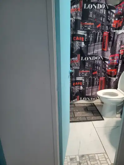 Looking for reponsible person to rent room