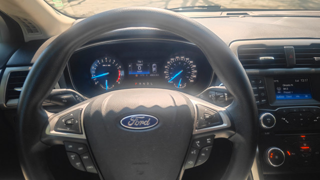 Ford Fusion SE, low mileage & great condition in Cars & Trucks in Richmond - Image 4