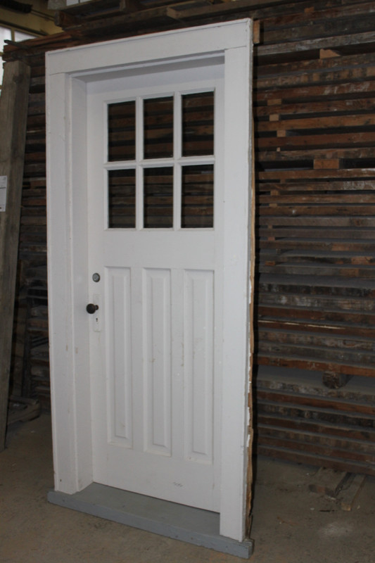 Wood Entry Door in Windows, Doors & Trim in Kitchener / Waterloo - Image 3