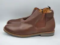 Men's shoes laceless brown size 13 brand new/souliers homme brun