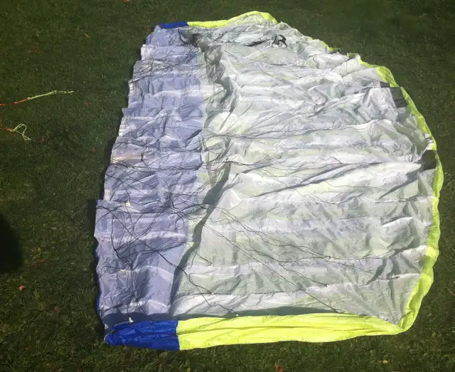 F.One "Shadow" 5m traction foil with new bladders in Other in Charlottetown - Image 4