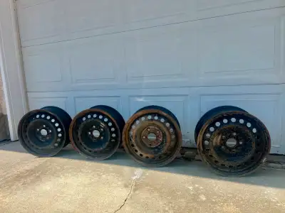 Steel Rims $145 for all (4) rims Good condition For Odyssey 235 / 65 /16