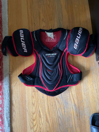 Upper body hockey gear 