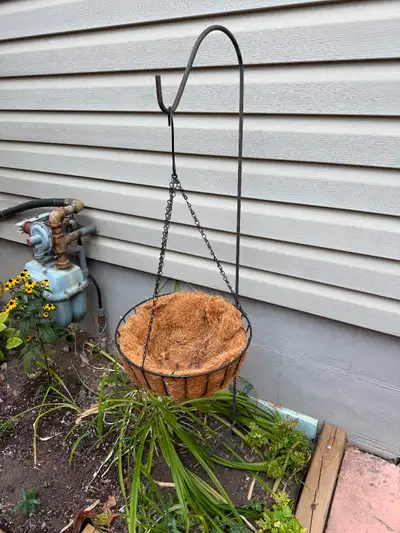 Hanging Planter & Shepherd’s Hook, View more