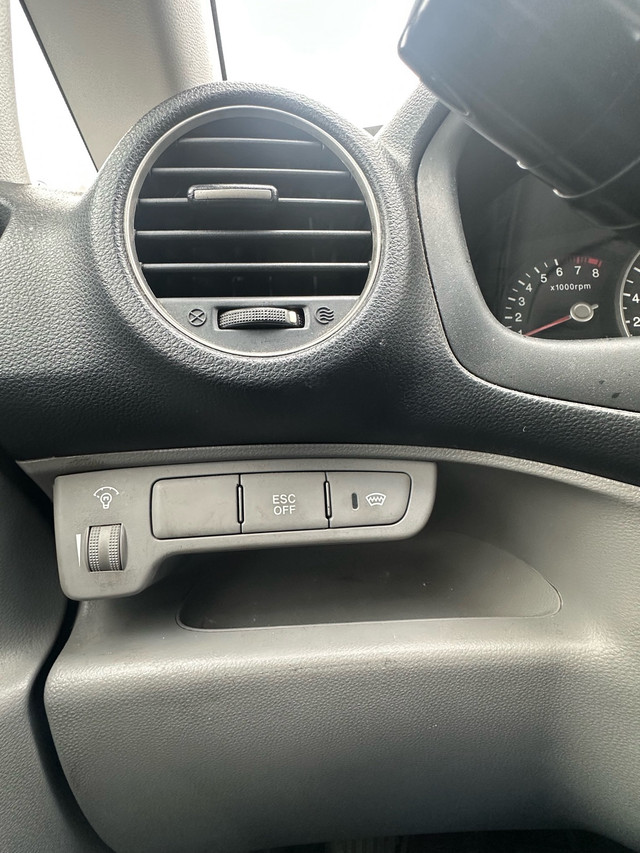 kia rondo 7 sets  in Cars & Trucks in City of Toronto