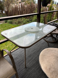 glass outdoor table and chairs 