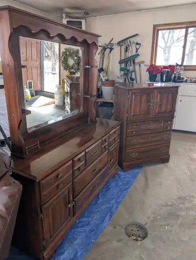 Vintage Dresser Set, View more