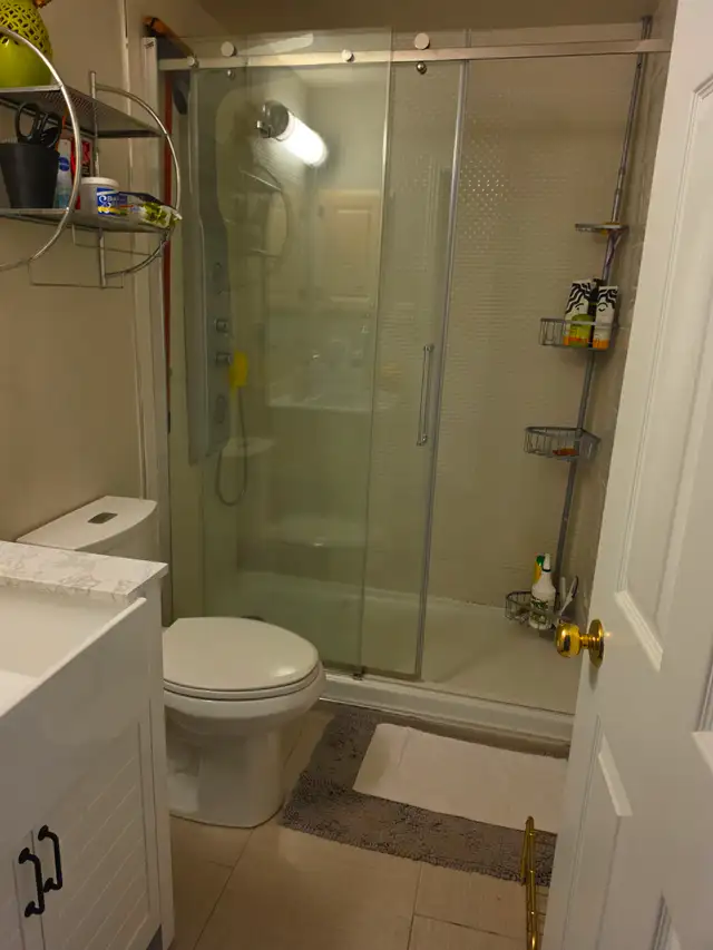 Room for rent (Orléans/Ottawa) in Room Rentals & Roommates in Ottawa - Image 3